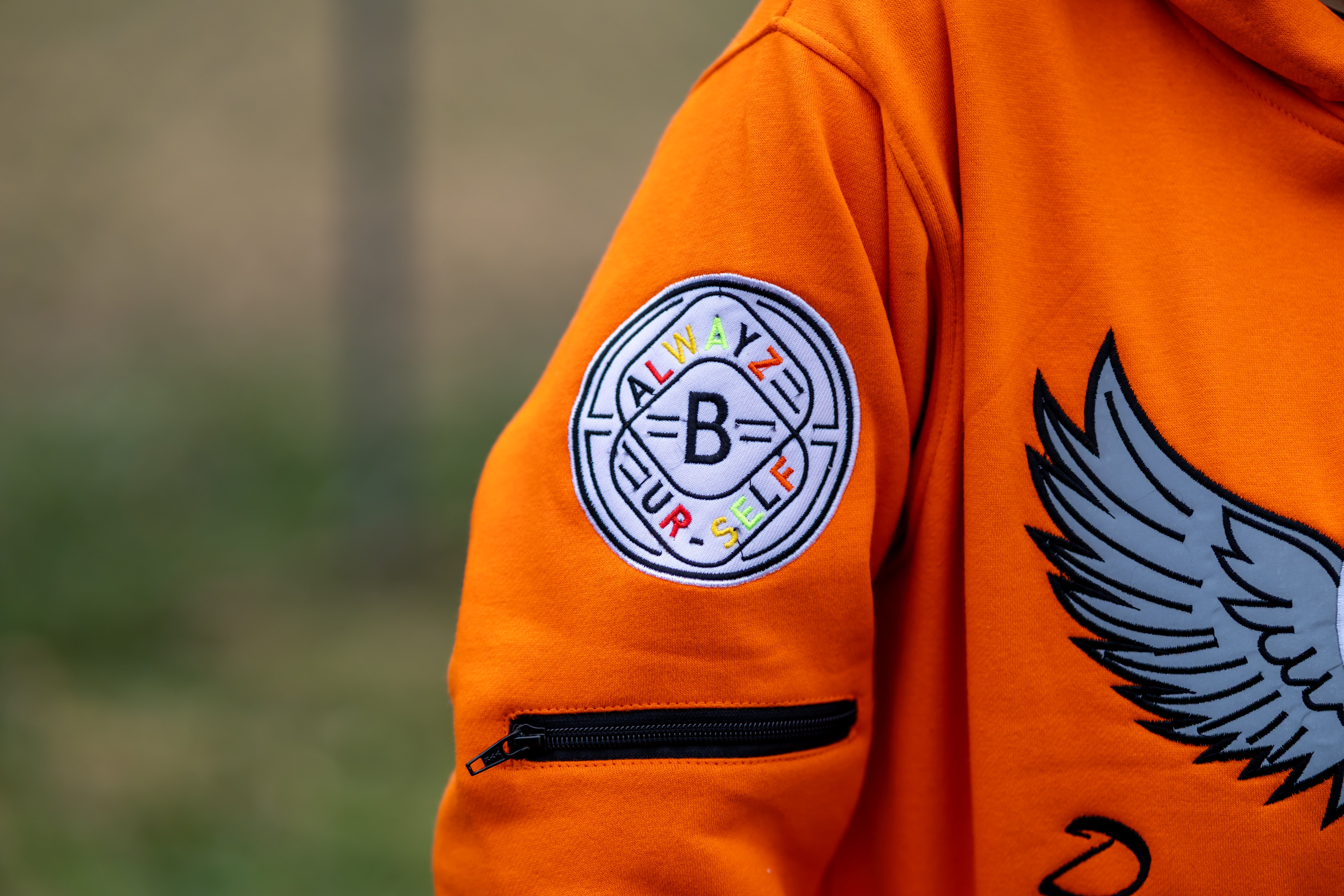 Echelon Wing Jogger Set - Orange